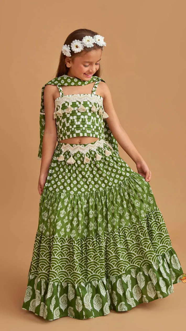 Fashion Back Criss Cross Knotted Green Top And Lehenga With Matching Dupatta Ethnic Wear | Lehengas & Ghagras