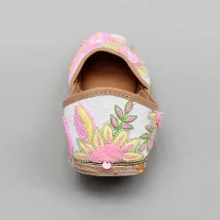 Fashion Bead And Floral Thread-Embroidered Jutti Shoes