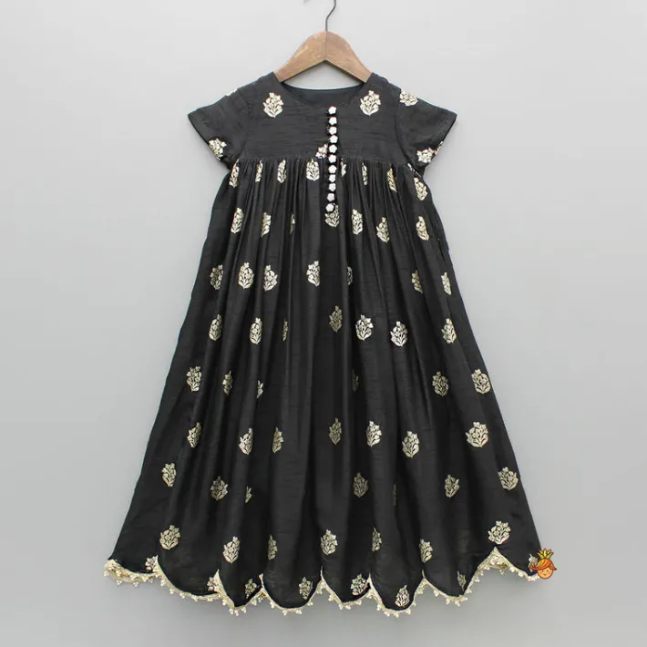 Fashion Black Embroidered Scalloped Hem Kurti Ethnic Wear | Kurtis & Jumpsuits