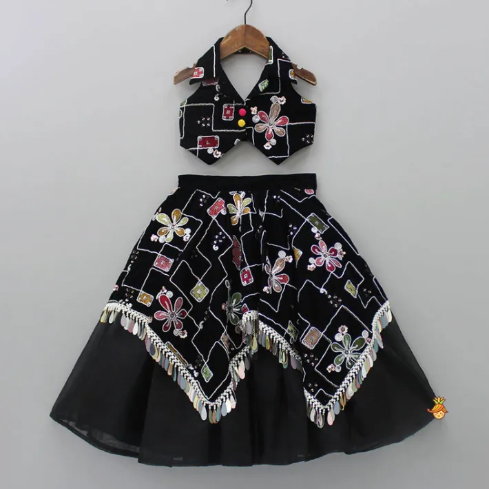 Outlet Black Velvet Embroidered Collar Neck Halter Top With Flap Embroidered Lehenga Ethnic Wear | Lehengas & Ghagras