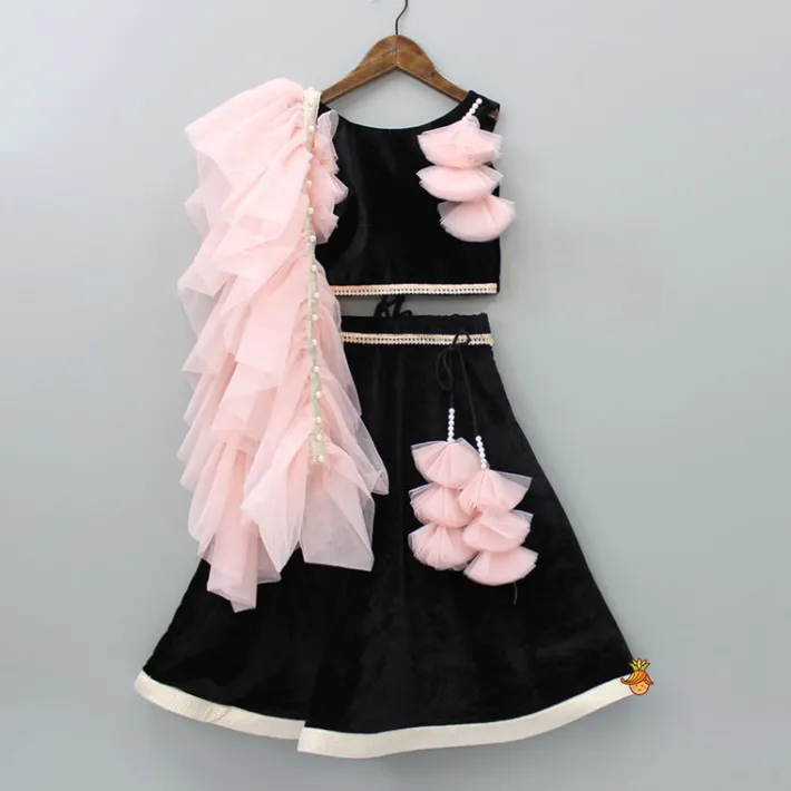 Outlet Black Velvet Top And Lehenga With Frilly Pink Dupatta Ethnic Wear | Lehengas & Ghagras