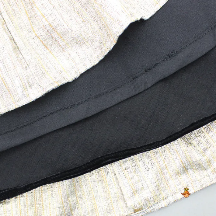 Fashion Checks Embroidered Dual Tone Top And Contrasting Tassels Enhanced Black Lehenga With Stylish Net Dupatta Ethnic Wear | Lehengas & Ghagras