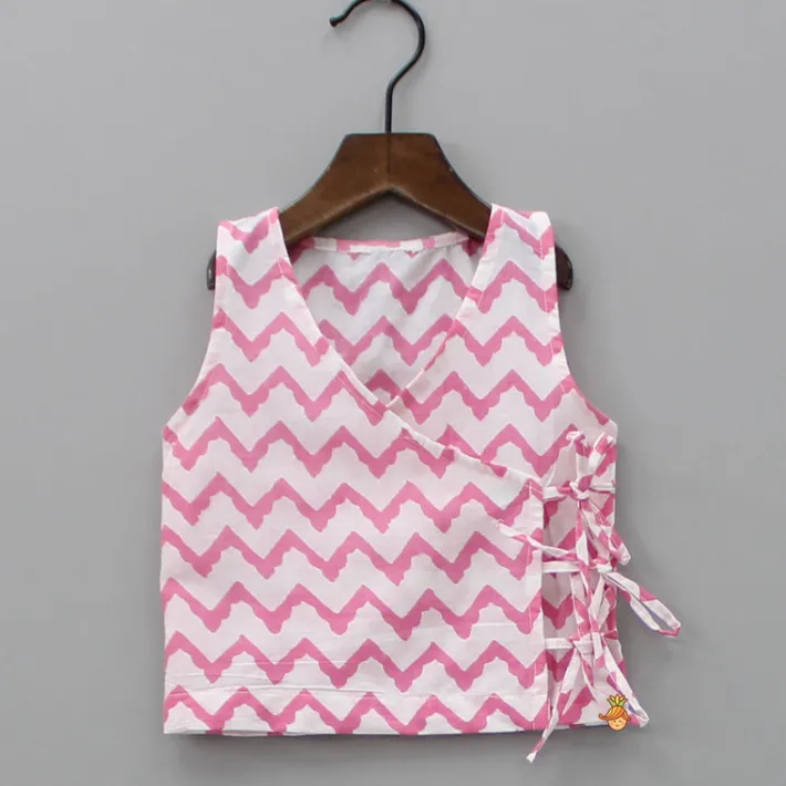 Outlet Chevron Printed Pink And White Triple Side Knot Jhabla BOY Baby Essentials | Baby Essentials