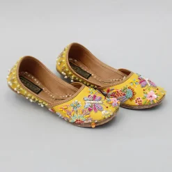 Outlet Embroidered Adorable Yellow Jutti Shoes