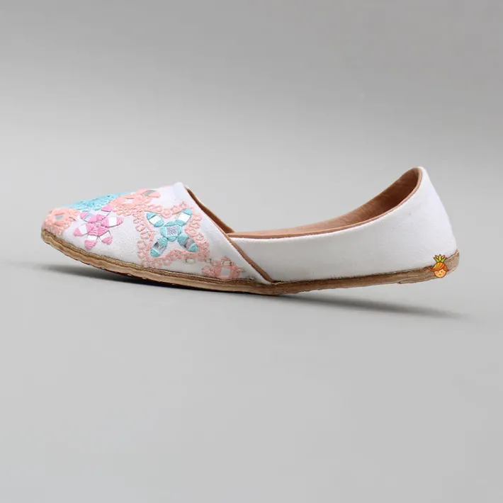 Outlet Embroidered And Faux Mirror Work Jutti BOY Shoes | Shoes