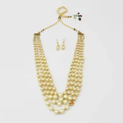 Sale Exquisite Multistranded Pearly Necklace With Earrings Jewellery