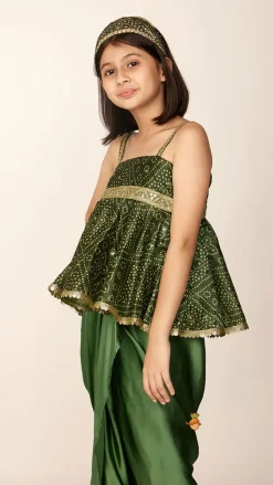 Sale Faux Mirror Work Green Top And Stylish Dhoti Skirt With Matching Hair Band Ethnic Wear | Dhotis & Patialas
