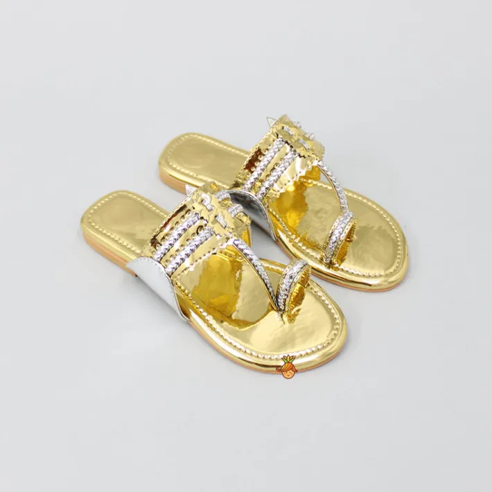 Outlet Golden And Silver Dual Tone Kolhapuri Flats Shoes