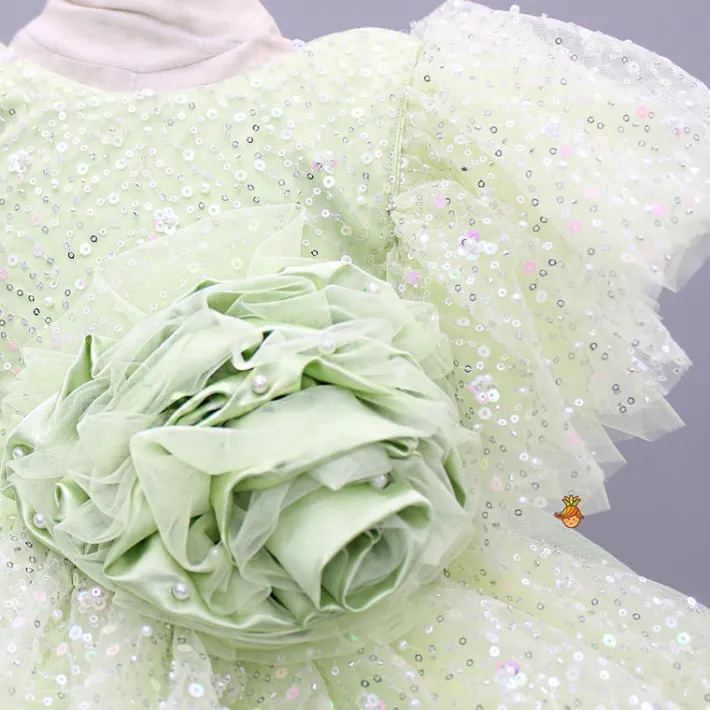 Hot Green Sequin Embellished Dress Featuring Detachable Trail And Bow Paired With Swirled Bow Hairclip Dresses & Sets | Dresses
