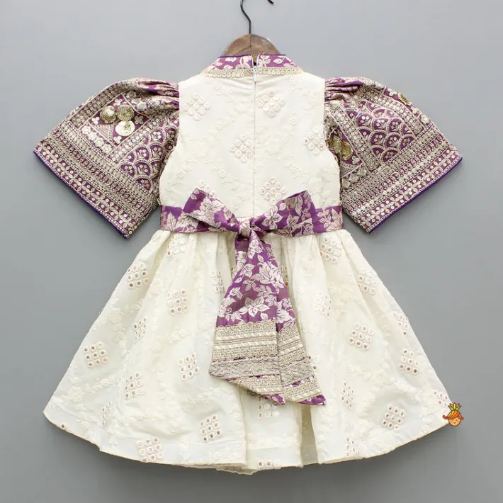 Discount Off White Embroidered Kurti With Sling Bag Ethnic Wear | Kurtis & Jumpsuits
