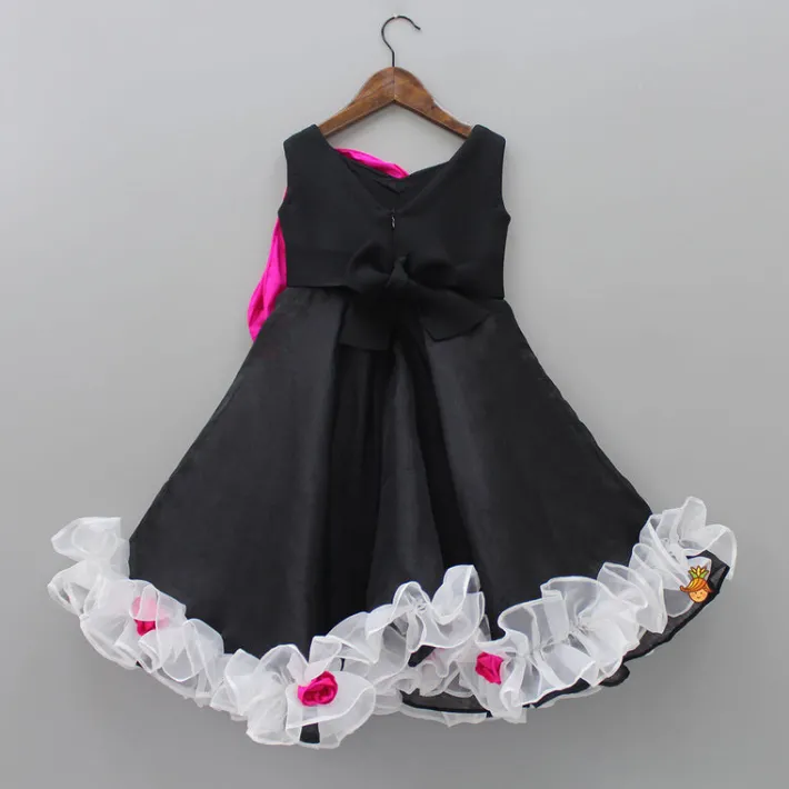 Clearance Party Wear Swirly Black Flared Gown Dresses & Sets | Gowns