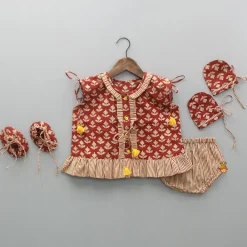 Hot Printed Jaamna Set With Matching Booties And Mittens Baby Essentials | Infant Clothing