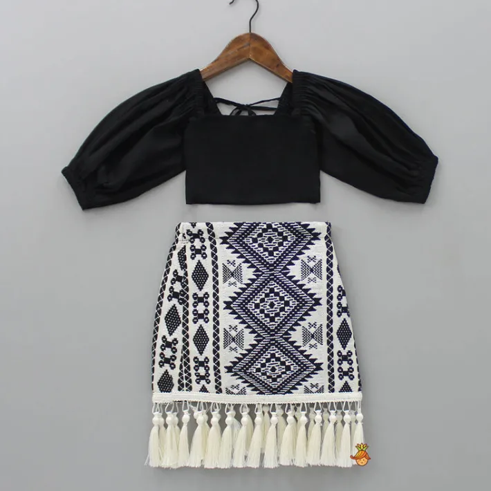 Clearance Smocked Back Stylish Sleeves Black Top And Fringes Skirt With Knot Detail Hair Band Dresses & Sets | Sets