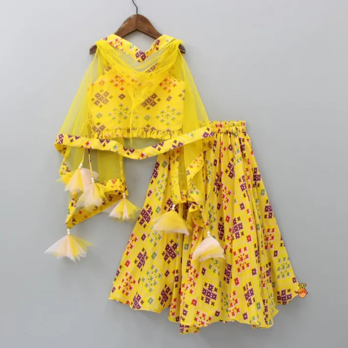 Online Stylish Patola Printed Yellow Cape Top And Asymmetric Palazzo Ethnic Wear | Palazzos & Shararas