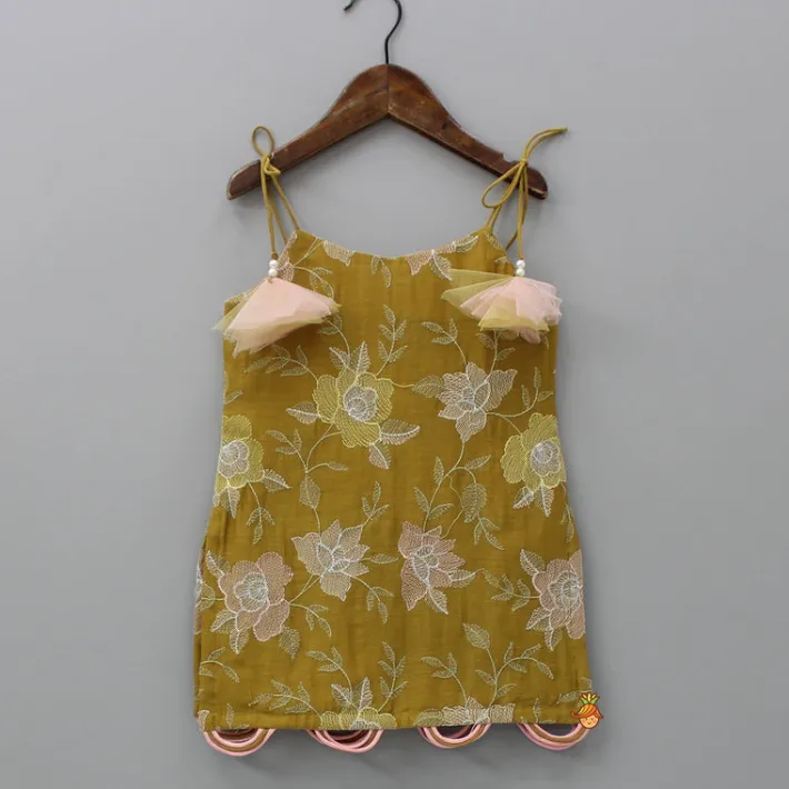 Clearance Thread Embroidered Tie Up Strap Kurti And Palazzo With Dupatta Ethnic Wear | Palazzos & Shararas