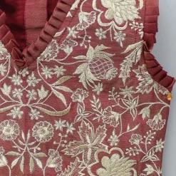 Discount Thread Embroidered Top And Pleated Lehenga Ethnic Wear | Lehengas & Ghagras